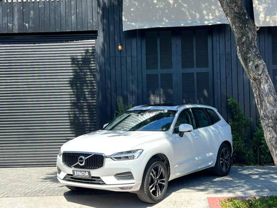 VOLVO XC60 2.0 T5 GASOLINA MOMENTUM AWD GEARTRONIC